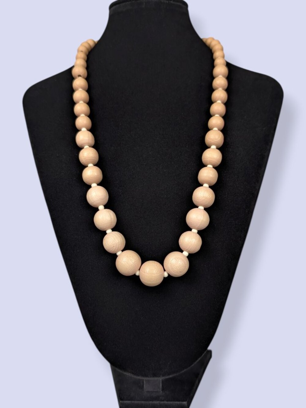 Vintage Graduated Light Tone Wood Beaded Necklace